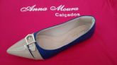 Sapatilha Napa Marinho/Verniz Off White com Fivela - Bico Fino
