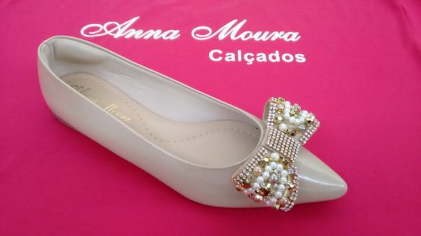 Sapatilha Verniz Off White com Laço - Bico Fino